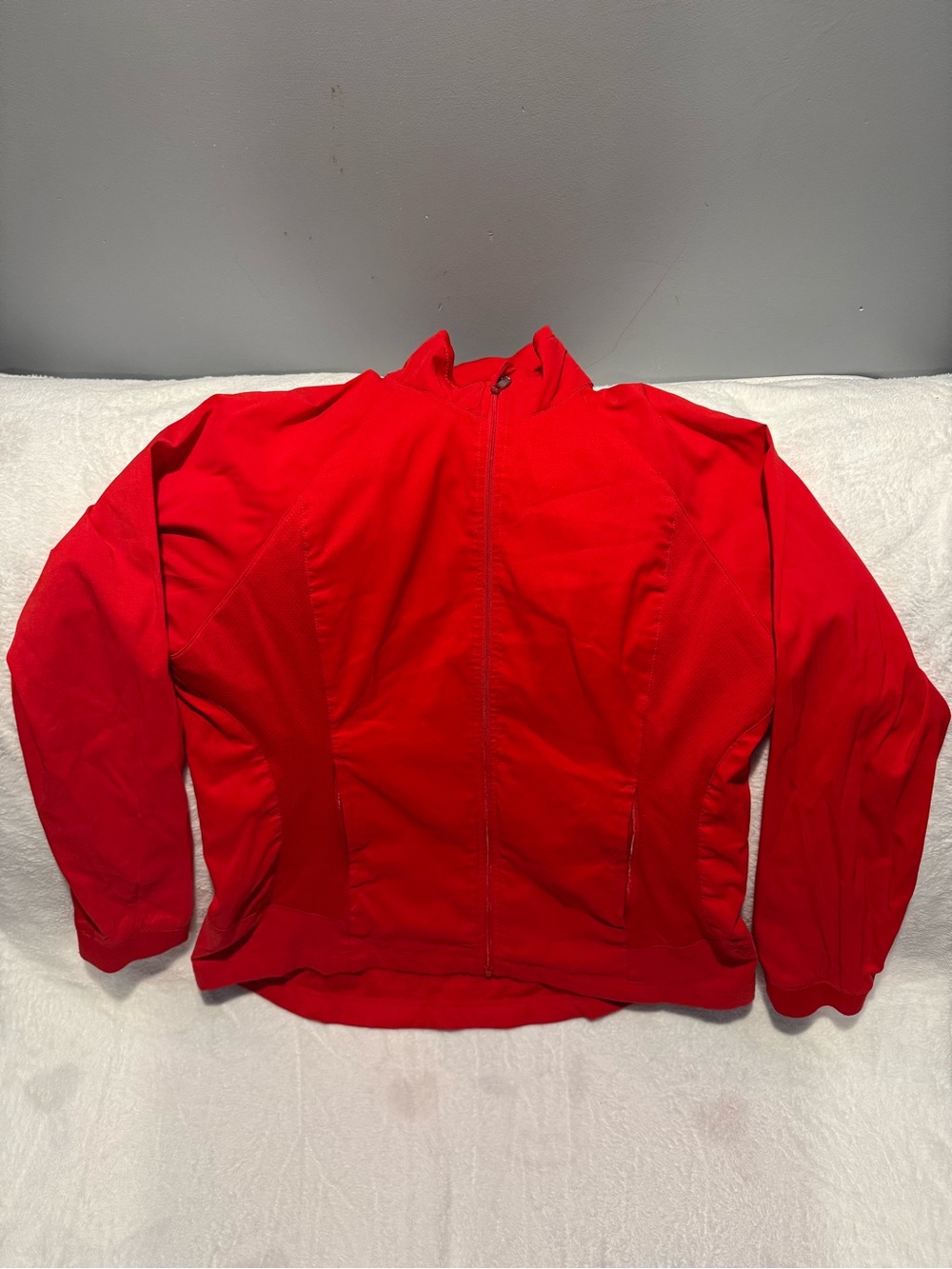 Women's Performance Red Full-Zip Jacket